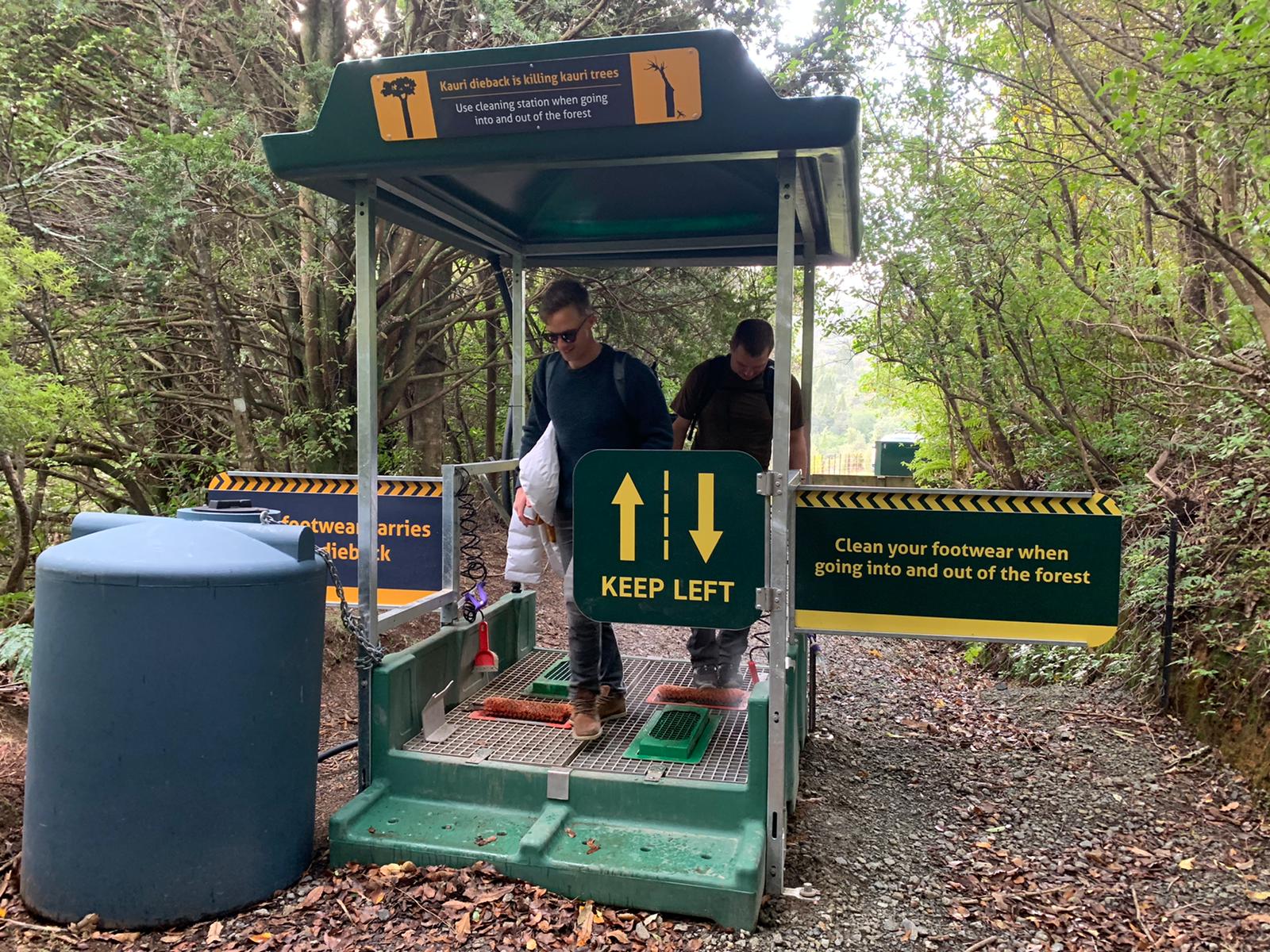 Boot washing station to protect Kauri Forest in New Zealand from Phytophthora agathidicida