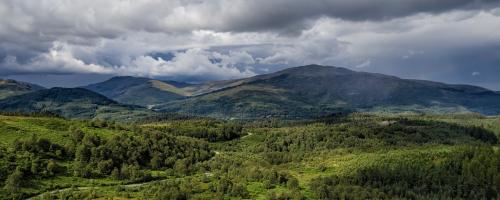 Trossachs national park, image by WolfBlur (pixabay)